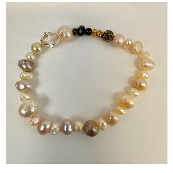 Pearl beaded  stretchy bracelet - Picture 10 of 10